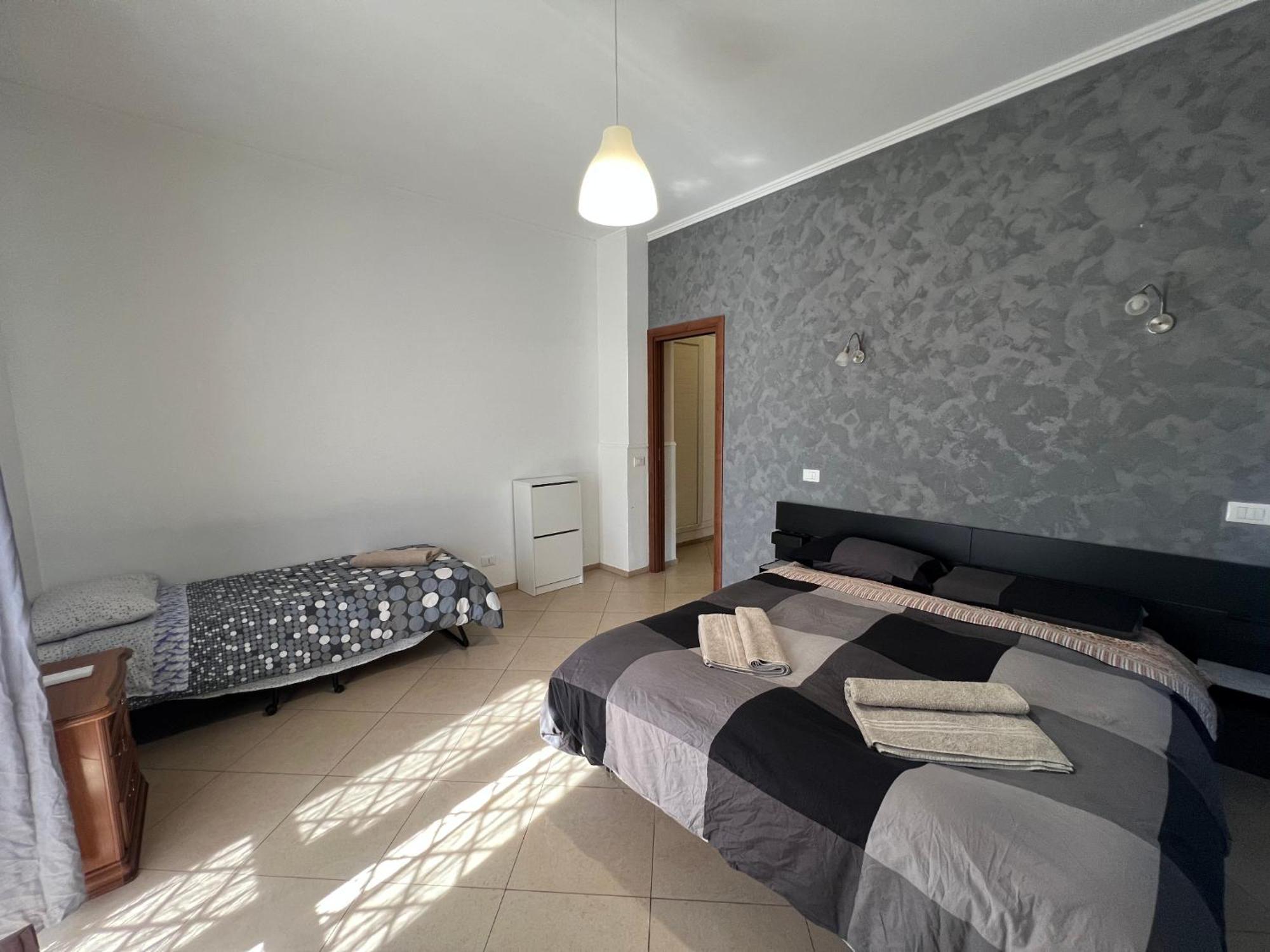 -5 Min From Bus Stop-Free Parking Appartamento *