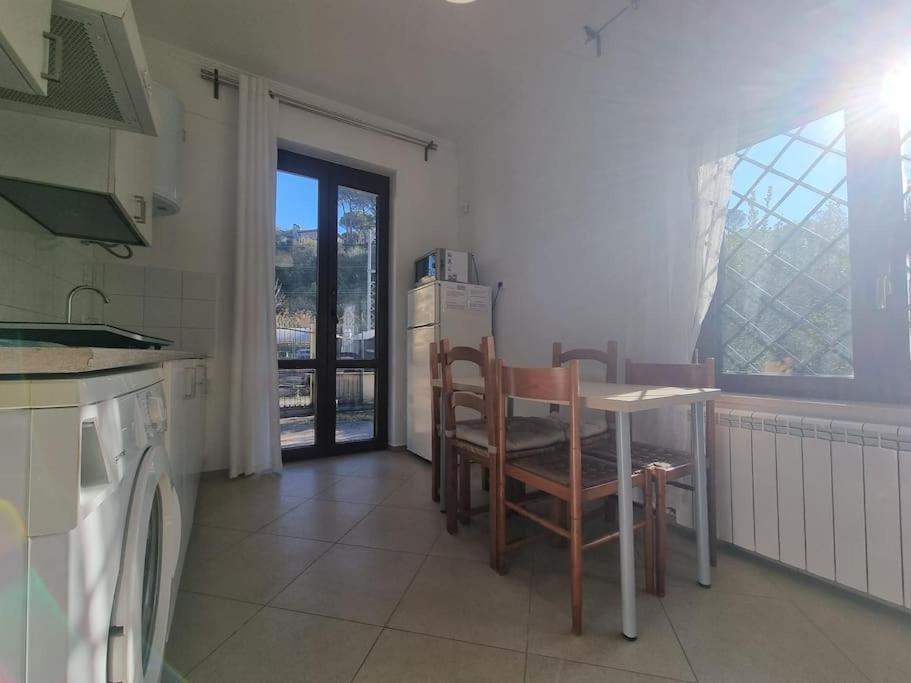 Appartement -5 Min From Bus Stop-Free Parking *
